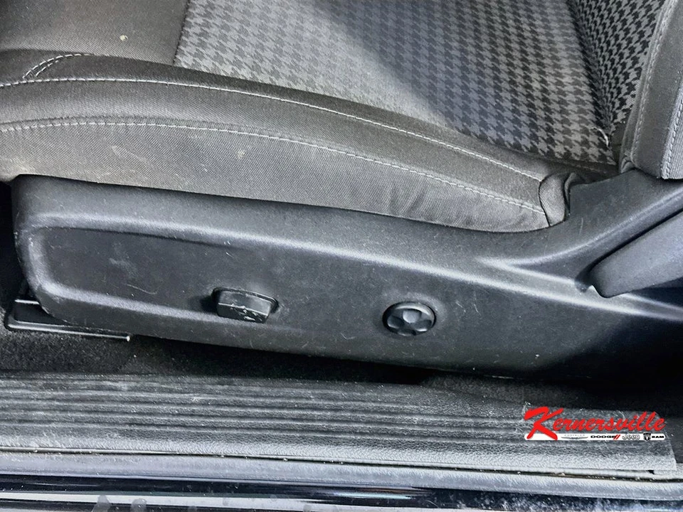 2021 Dodge Challenger 3rd Gen - Image 21 of 24