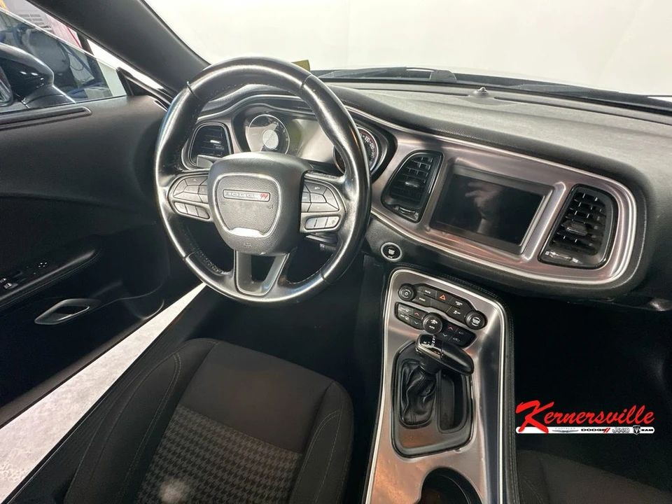 2021 Dodge Challenger 3rd Gen - Image 9 of 24