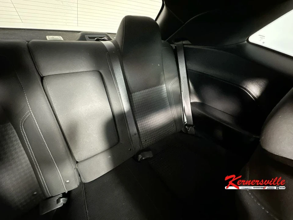 2021 Dodge Challenger 3rd Gen - Image 14 of 24