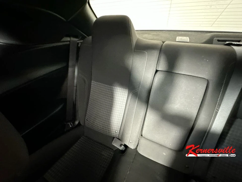 2021 Dodge Challenger 3rd Gen - Image 12 of 24