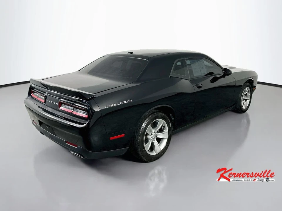 2021 Dodge Challenger 3rd Gen - Image 7 of 24