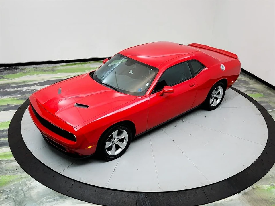 2021 Dodge Challenger 3rd Gen - Image 29 of 31