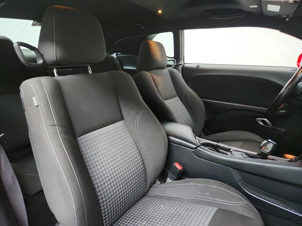 2021 Dodge Challenger 3rd Gen - Image 24 of 31
