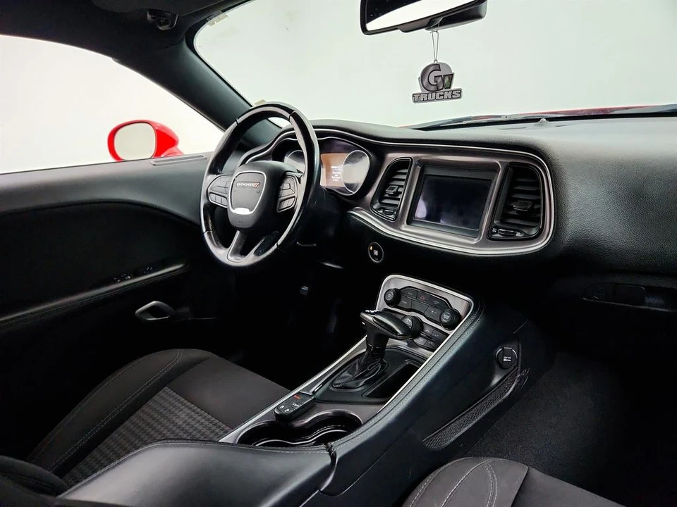 2021 Dodge Challenger 3rd Gen - Image 23 of 31