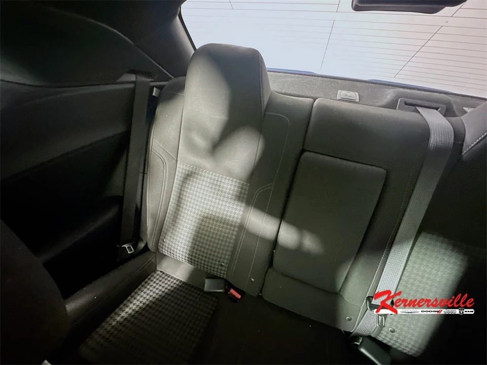 2021 Dodge Challenger 3rd Gen - Image 12 of 21