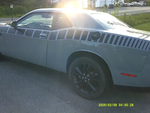 2021 Dodge Challenger SXT