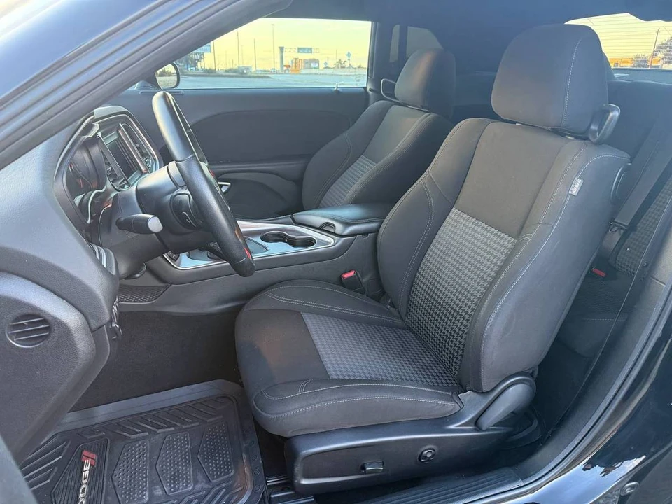 2021 Dodge Challenger 3rd Gen - Image 10 of 19