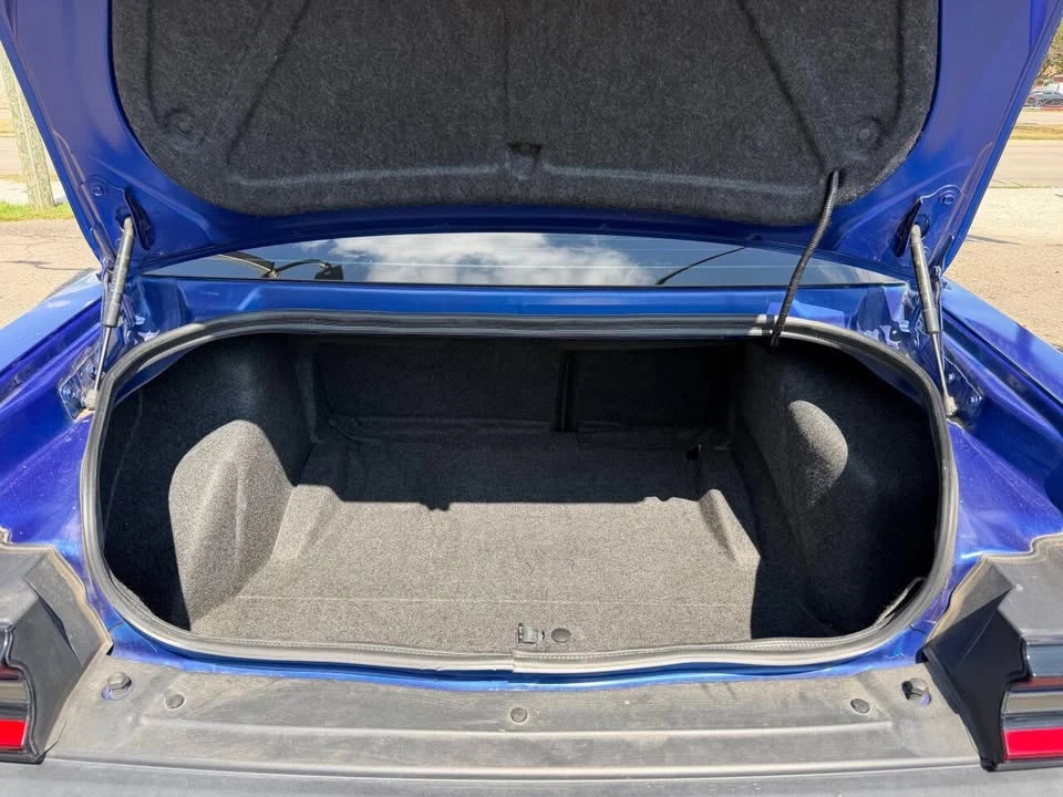 2021 Dodge Challenger 3rd Gen - Image 9 of 19