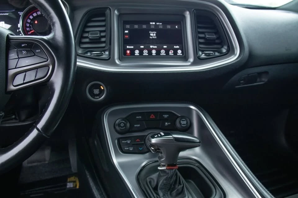 2021 Dodge Challenger 3rd Gen - Image 9 of 11