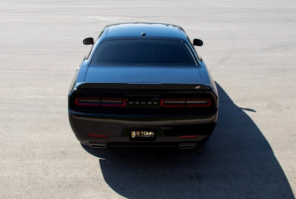 2021 Dodge Challenger 3rd Gen - Image 4 of 11