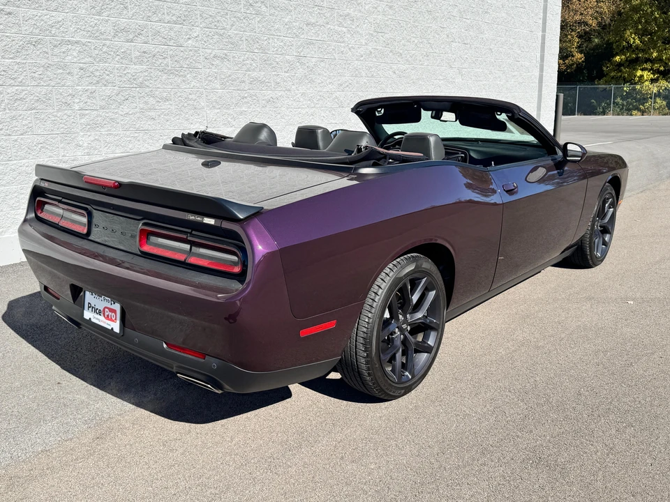 2021 Dodge Challenger 3rd Gen - Image 9 of 31