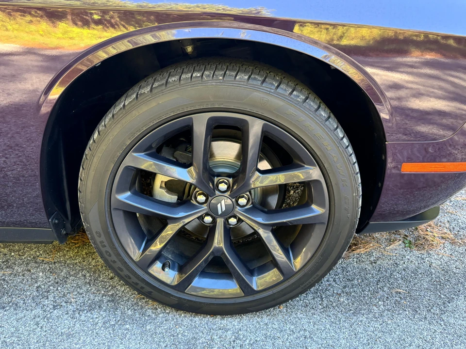 2021 Dodge Challenger 3rd Gen - Image 28 of 31
