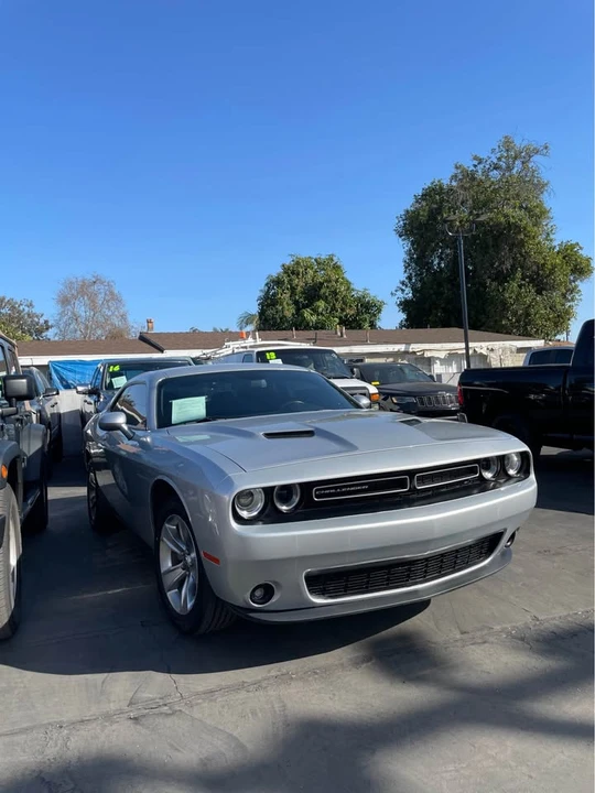 2021 Dodge Challenger 3rd Gen - Image 2 of 5