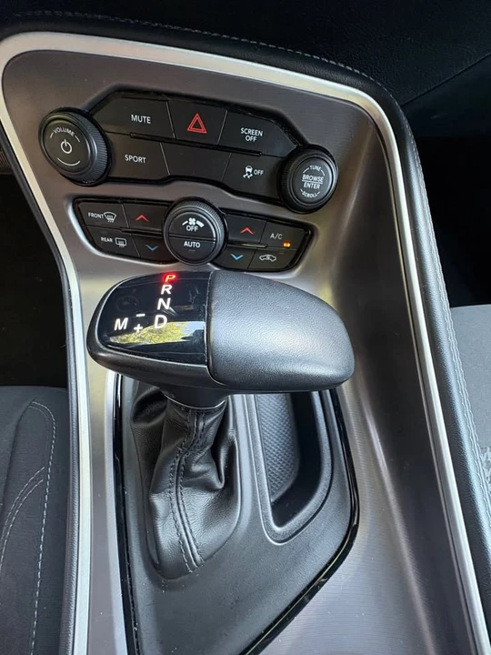 2021 Dodge Challenger 3rd Gen - Image 15 of 19