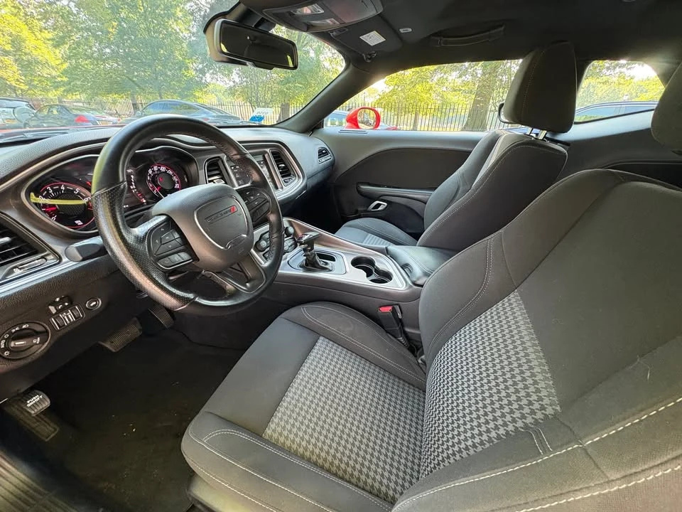 2021 Dodge Challenger 3rd Gen - Image 17 of 19