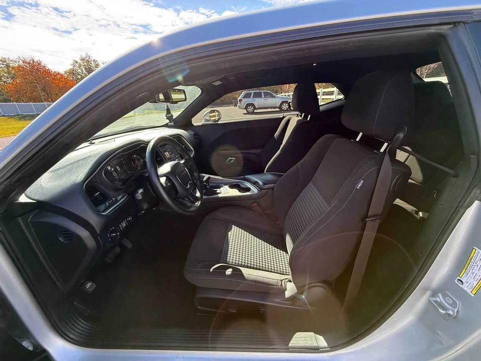 2021 Dodge Challenger 3rd Gen - Image 7 of 11