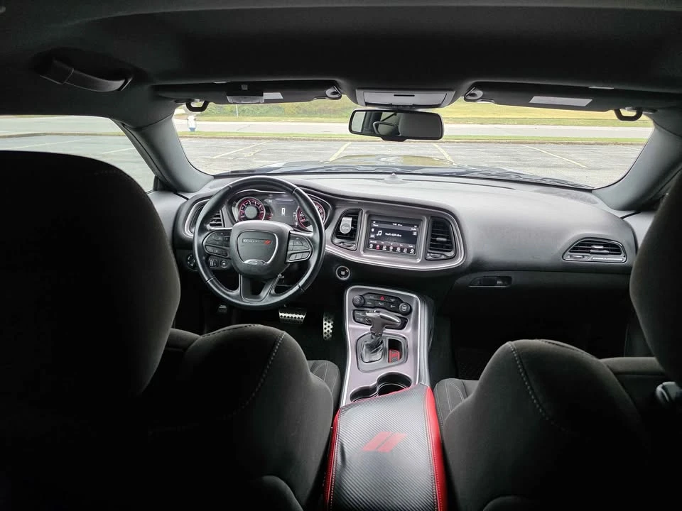 2021 Dodge Challenger 3rd Gen - Image 9 of 17