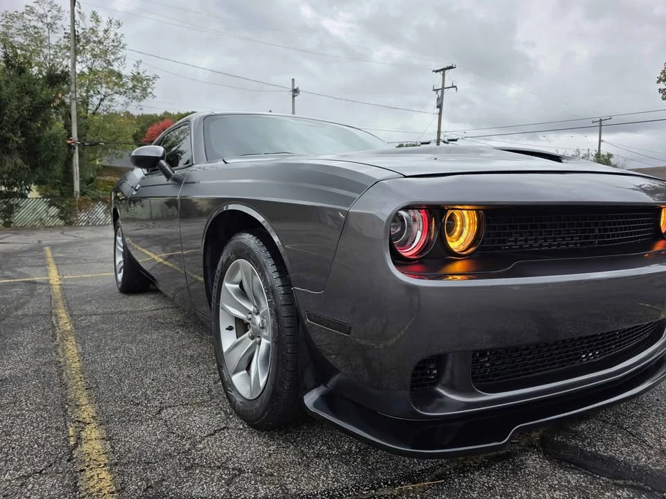 2021 Dodge Challenger 3rd Gen - Image 2 of 17