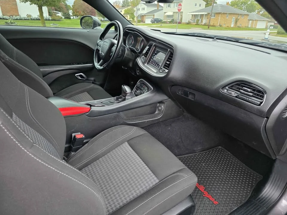 2021 Dodge Challenger 3rd Gen - Image 11 of 17