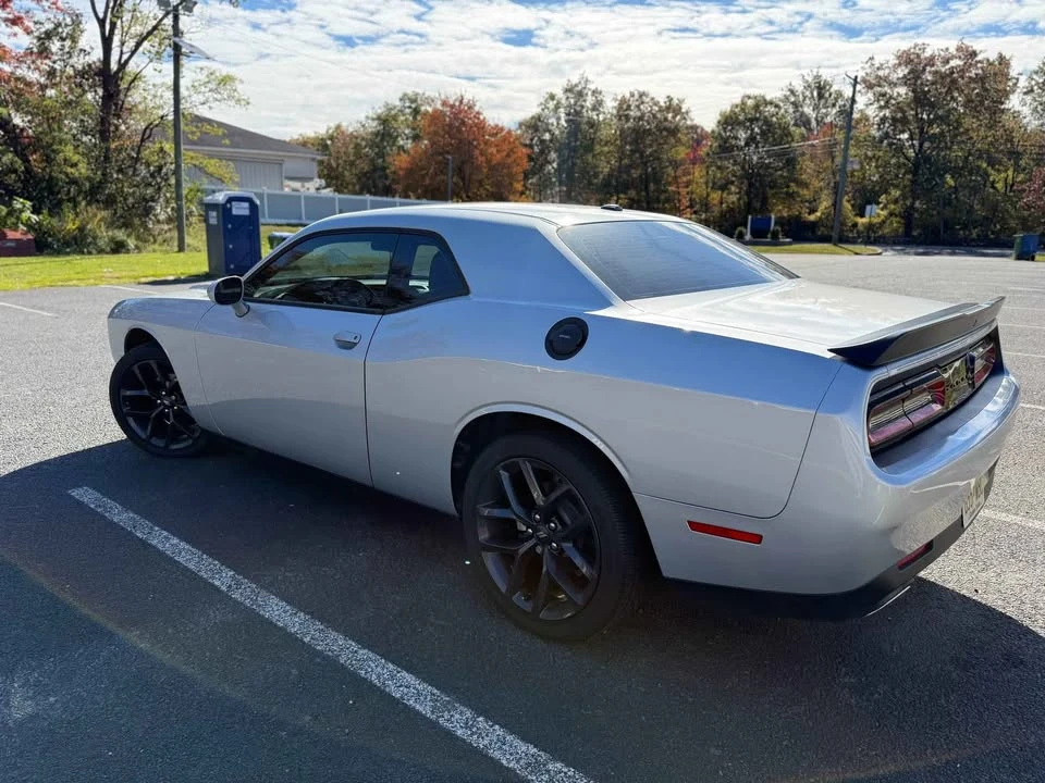 2021 Dodge Challenger 3rd Gen - Image 4 of 11