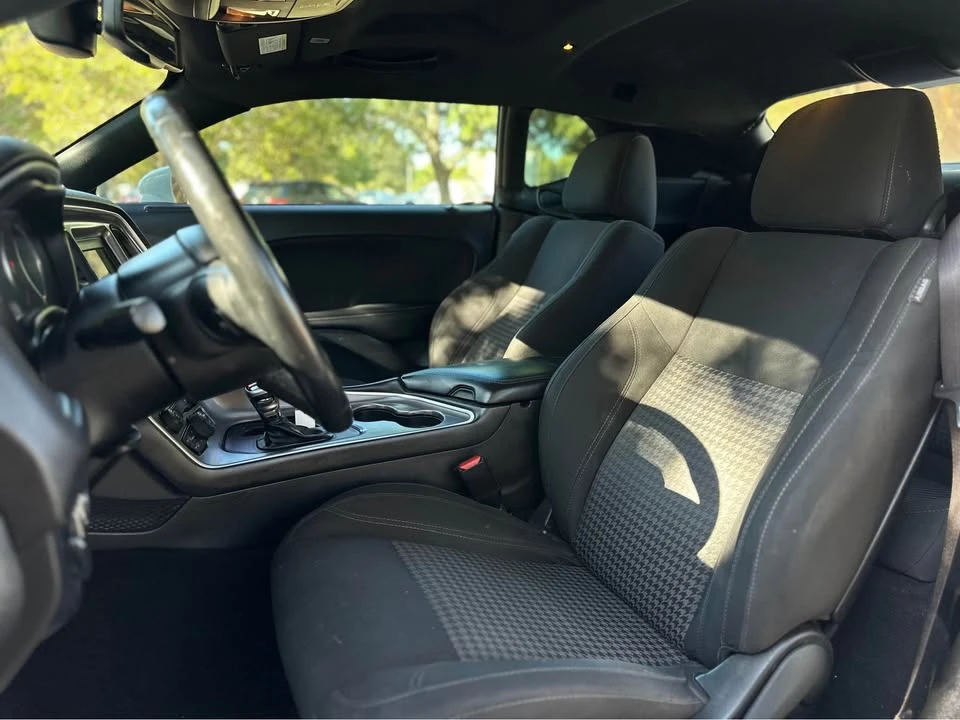 2021 Dodge Challenger 3rd Gen - Image 5 of 10