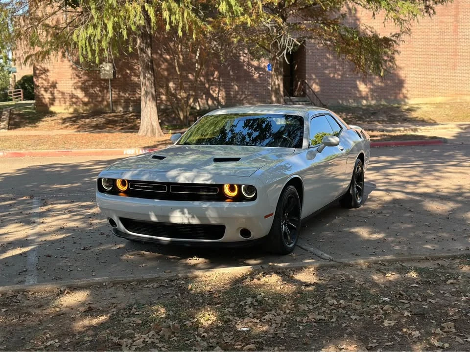 2021 Dodge Challenger 3rd Gen - Image 4 of 10
