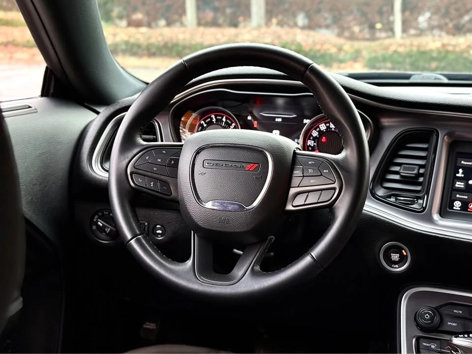2021 Dodge Challenger 3rd Gen - Image 19 of 20