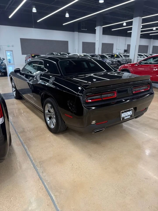 2021 Dodge Challenger 3rd Gen - Image 4 of 9
