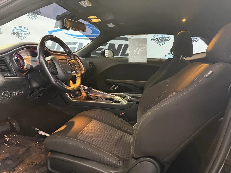 2021 Dodge Challenger 3rd Gen - Image 11 of 17