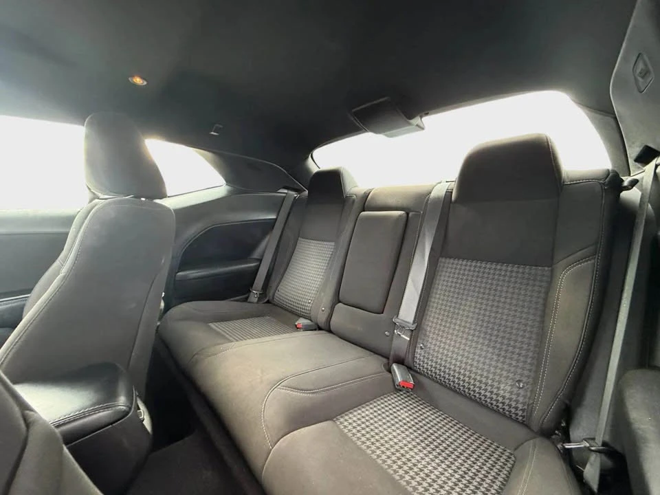 2021 Dodge Challenger 3rd Gen - Image 6 of 9