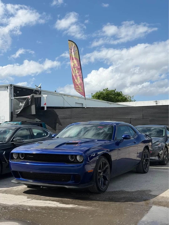 2021 Dodge Challenger 3rd Gen - Image 2 of 8