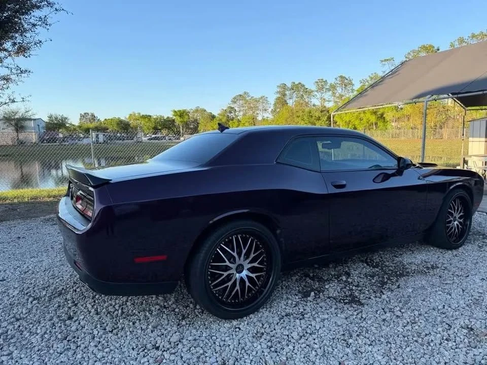 2021 Dodge Challenger 3rd Gen - Image 5 of 17