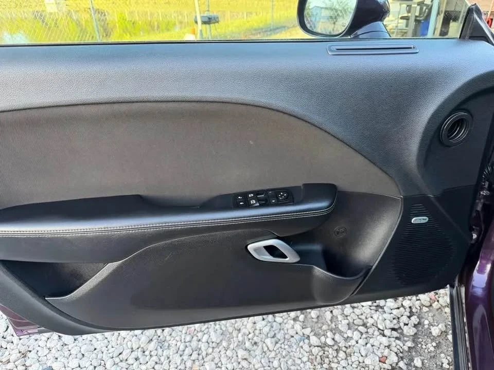 2021 Dodge Challenger 3rd Gen - Image 13 of 17