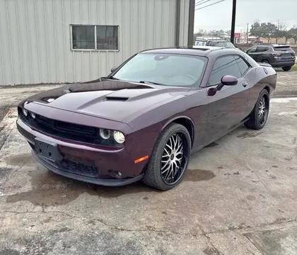2021 Dodge Challenger SXT Coupe 2D