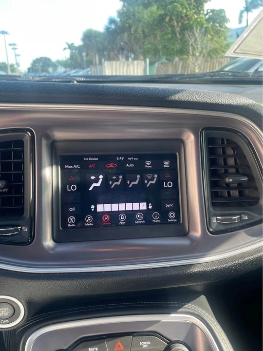 2021 Dodge Challenger 3rd Gen - Image 9 of 10
