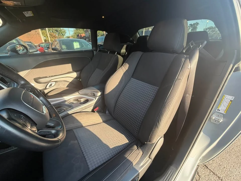 2021 Dodge Challenger 3rd Gen - Image 11 of 17