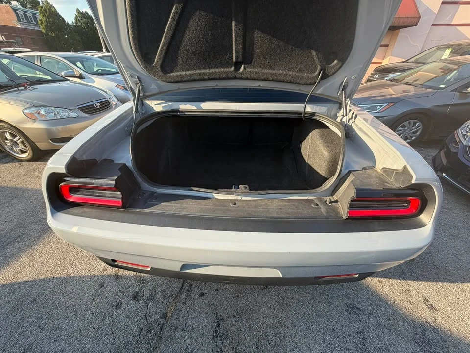 2021 Dodge Challenger 3rd Gen - Image 15 of 17