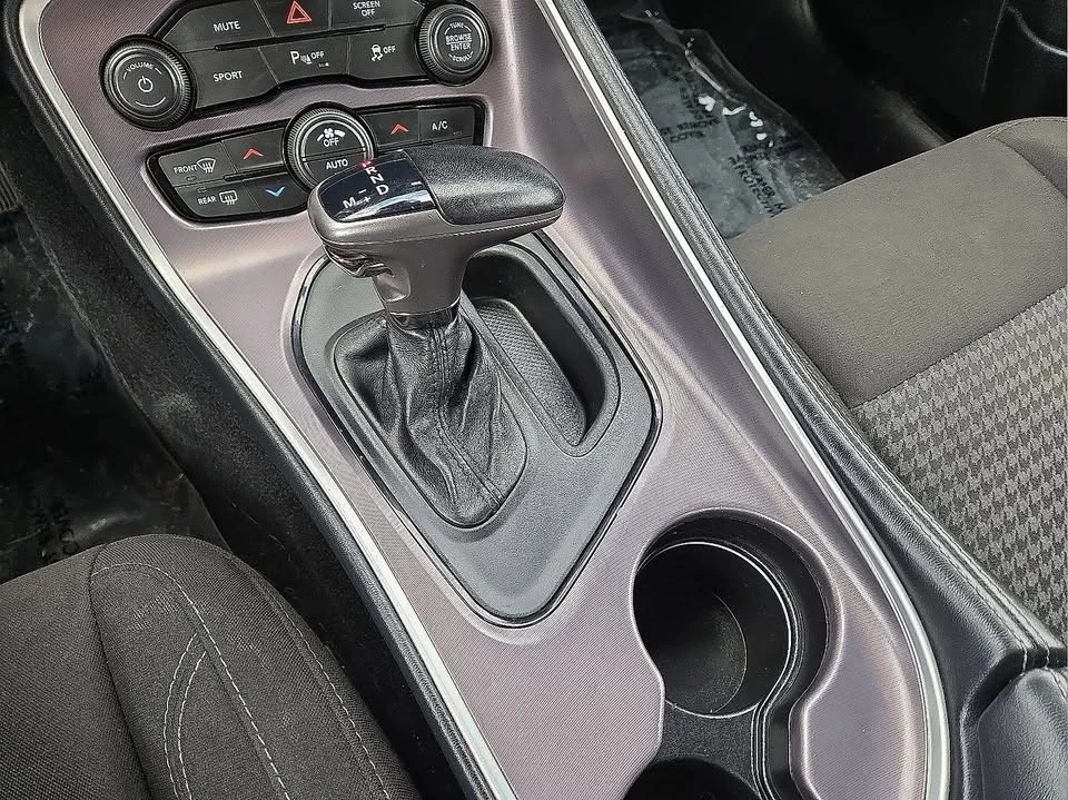 2021 Dodge Challenger 3rd Gen - Image 13 of 20