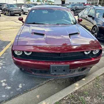 2021 Dodge Challenger SXT