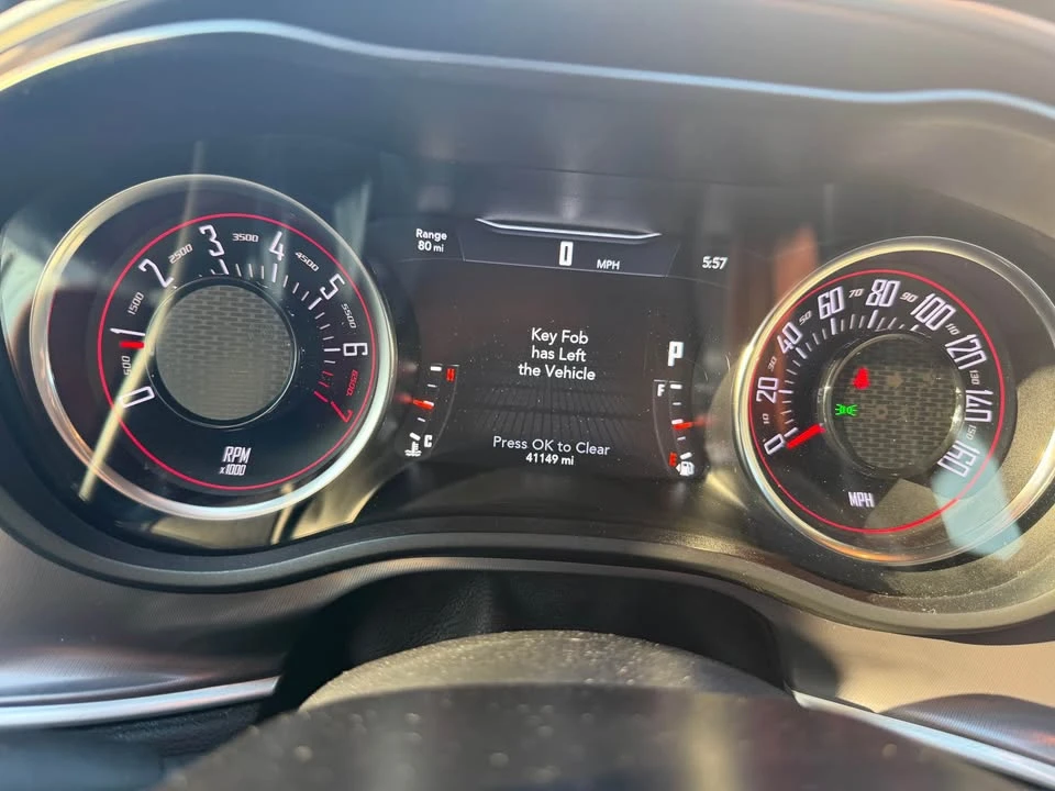2021 Dodge Challenger 3rd Gen - Image 10 of 17