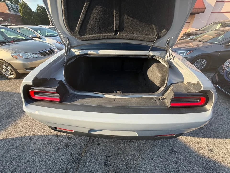 2021 Dodge Challenger 3rd Gen - Image 15 of 17