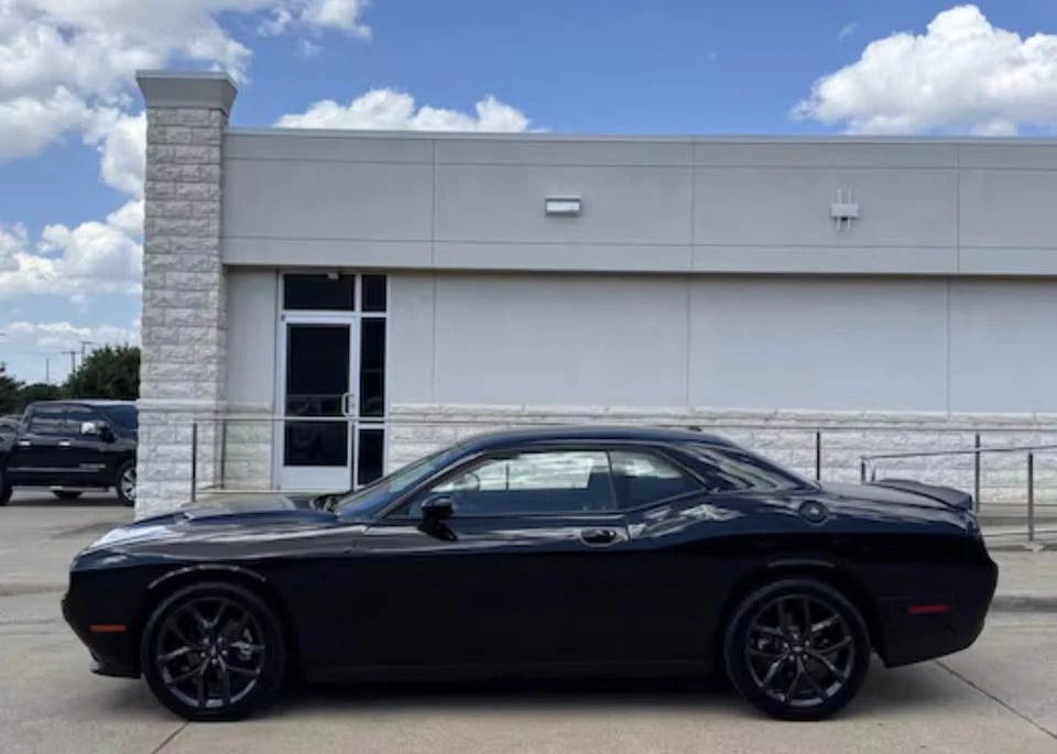 2021 Dodge Challenger 3rd Gen - Image 2 of 12