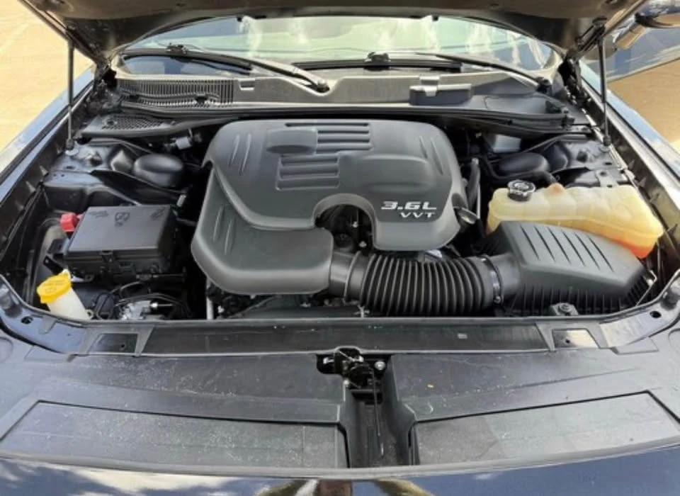 2021 Dodge Challenger 3rd Gen - Image 11 of 12
