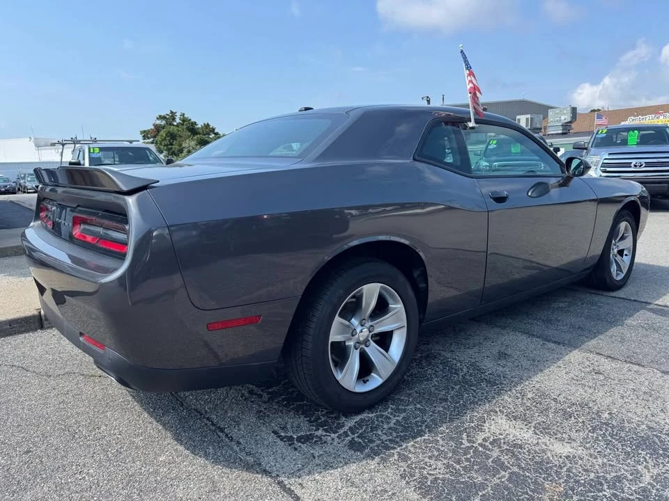 2021 Dodge Challenger 3rd Gen - Image 9 of 20