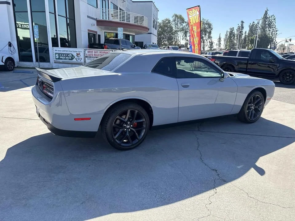 2021 Dodge Challenger 3rd Gen - Image 12 of 13