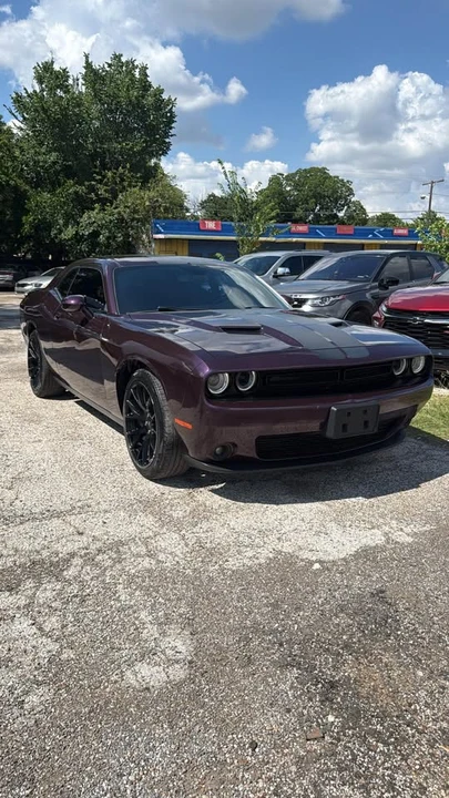 2021 Dodge Challenger 3rd Gen - Image 4 of 8