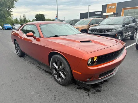 2021 Dodge Challenger SXT Coupe 2D