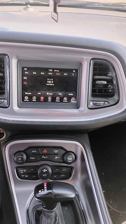 2021 Dodge Challenger 3rd Gen - Image 4 of 5