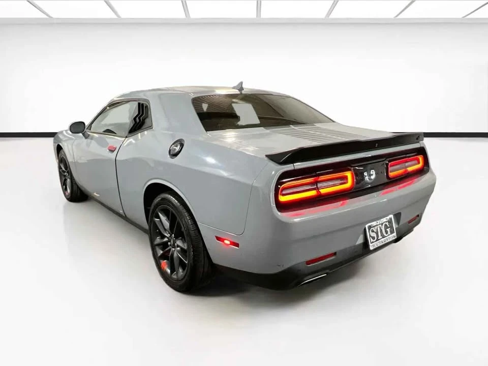 2021 Dodge Challenger 3rd Gen - Image 5 of 10