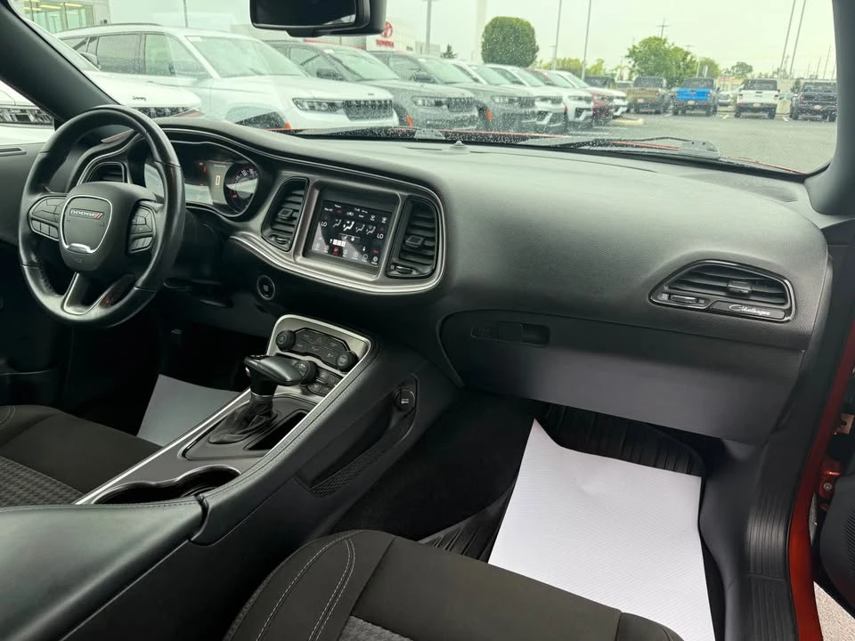 2021 Dodge Challenger 3rd Gen - Image 15 of 16